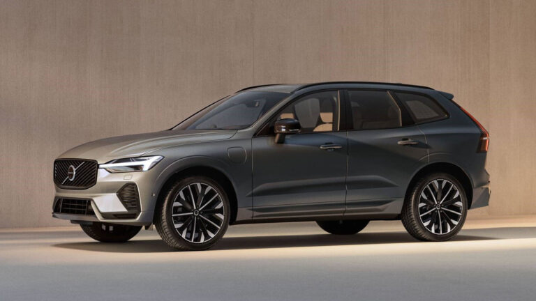 Volvo XC60 gets refreshed look and upgraded interior for £49,240